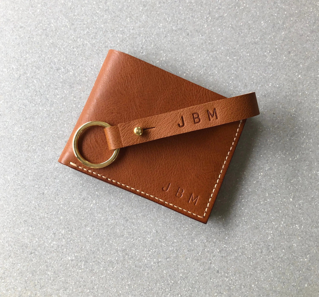Sam Browne Studs vs. Traditional Fasteners – Which Should You Choose? - British Leather Supplies