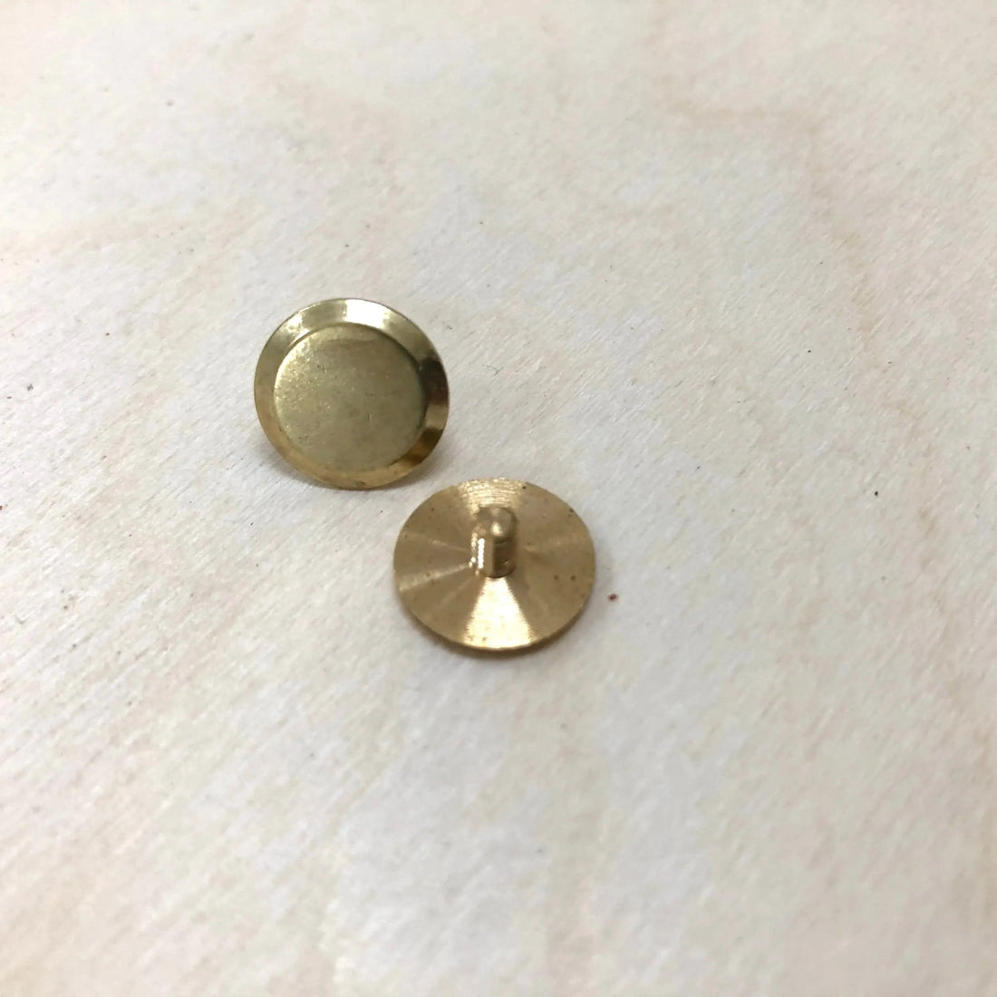 5 Common Mistakes When Using Chicago Screws (And How to Avoid Them) - British Leather Supplies