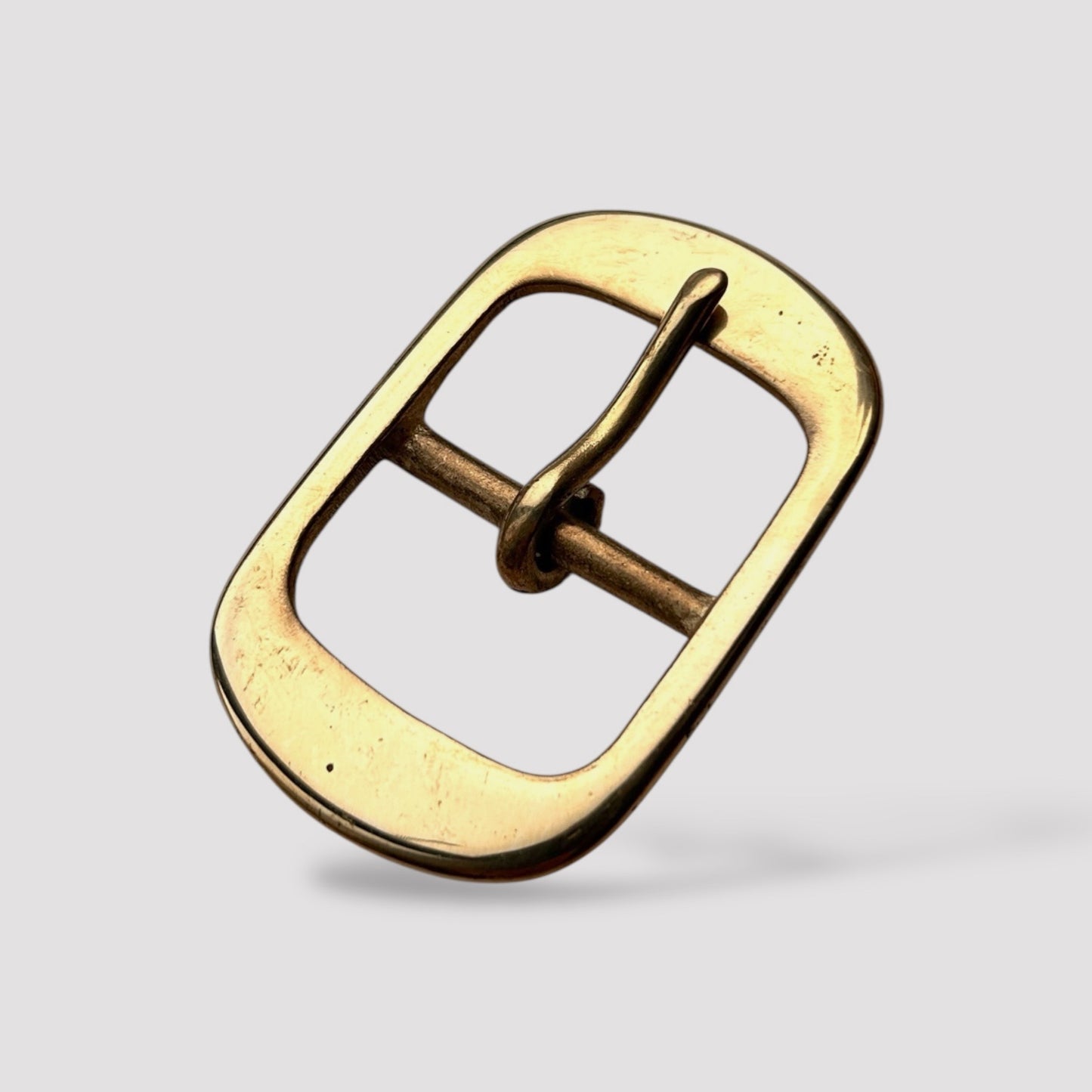 Solid Brass Buckle, Flat Rounded Frame Centre Bar Style 1.25 inch (32 mm)