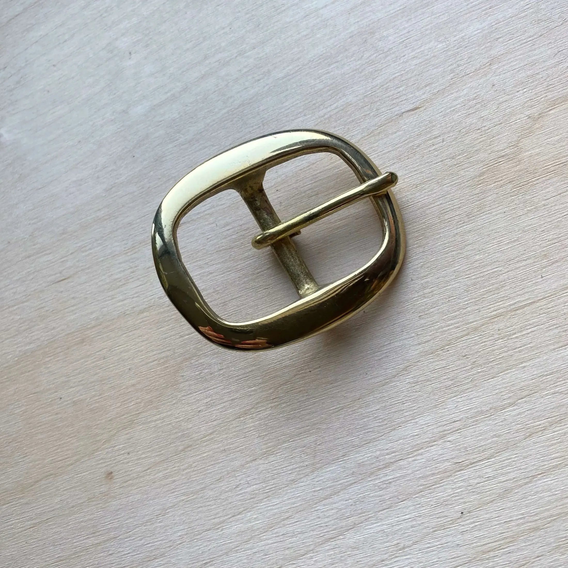 Solid Brass Buckle, Oval Frame Centre Bar Style - British Leather Supplies