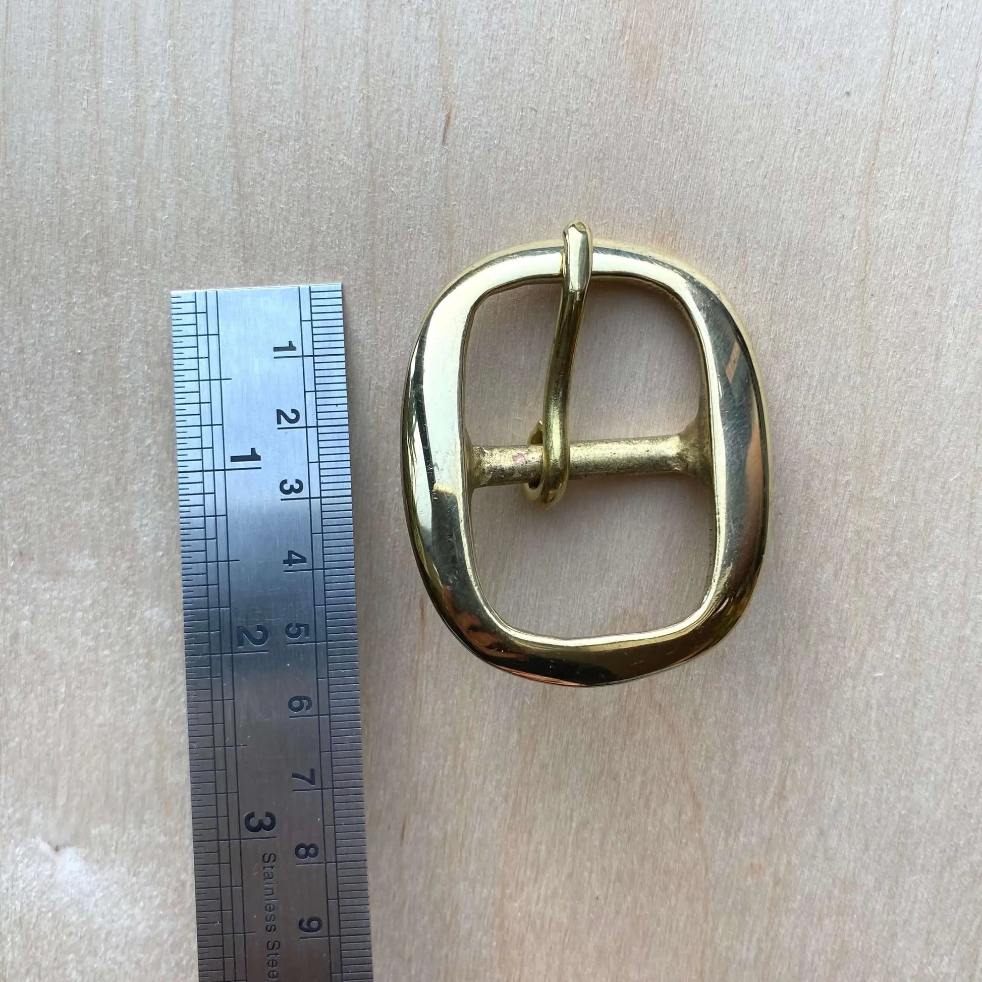 Solid Brass Buckle, Oval Frame Centre Bar Style - British Leather Supplies