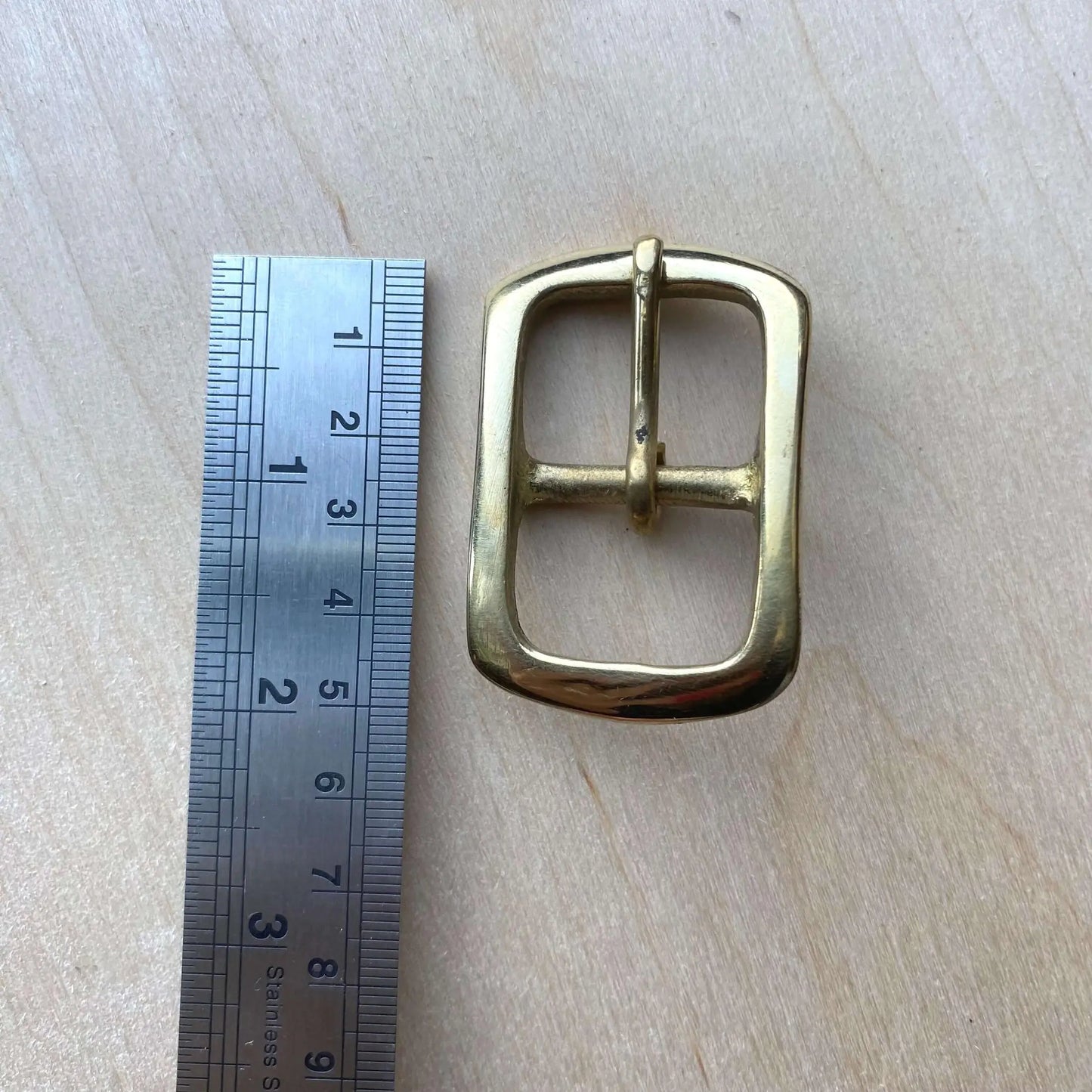 Solid Brass Buckle, Rounded Frame Centre Bar Style - British Leather Supplies