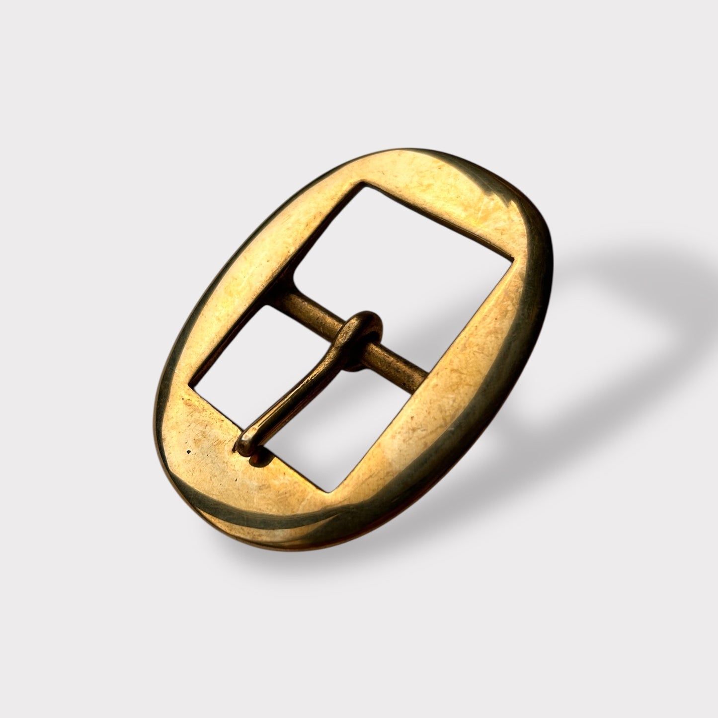 Solid Brass Buckle, Flat Oval Frame Centre Bar Style, 30 mm