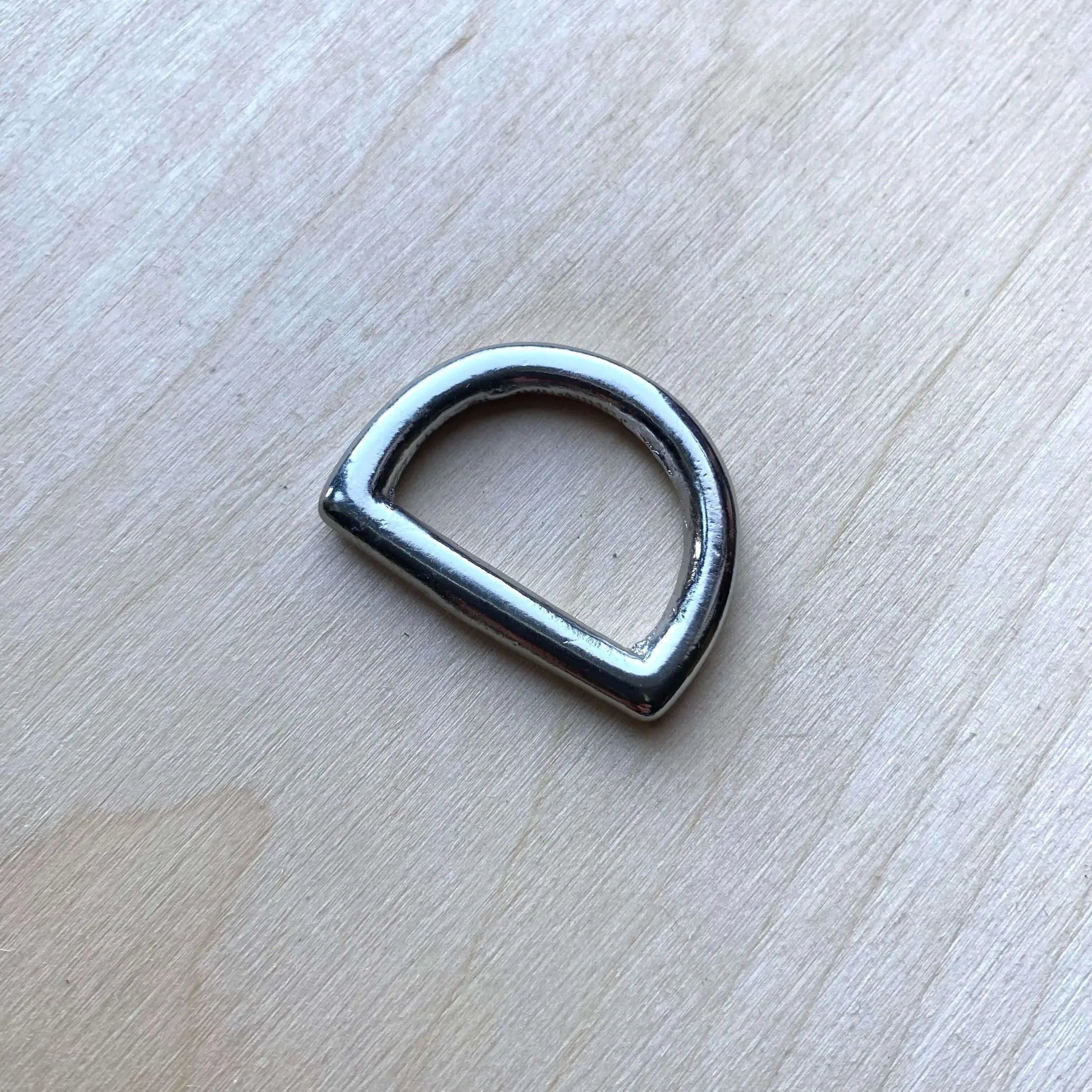 Silver D Rings, Nickel Plated (Various Sizes) - British Leather Supplies