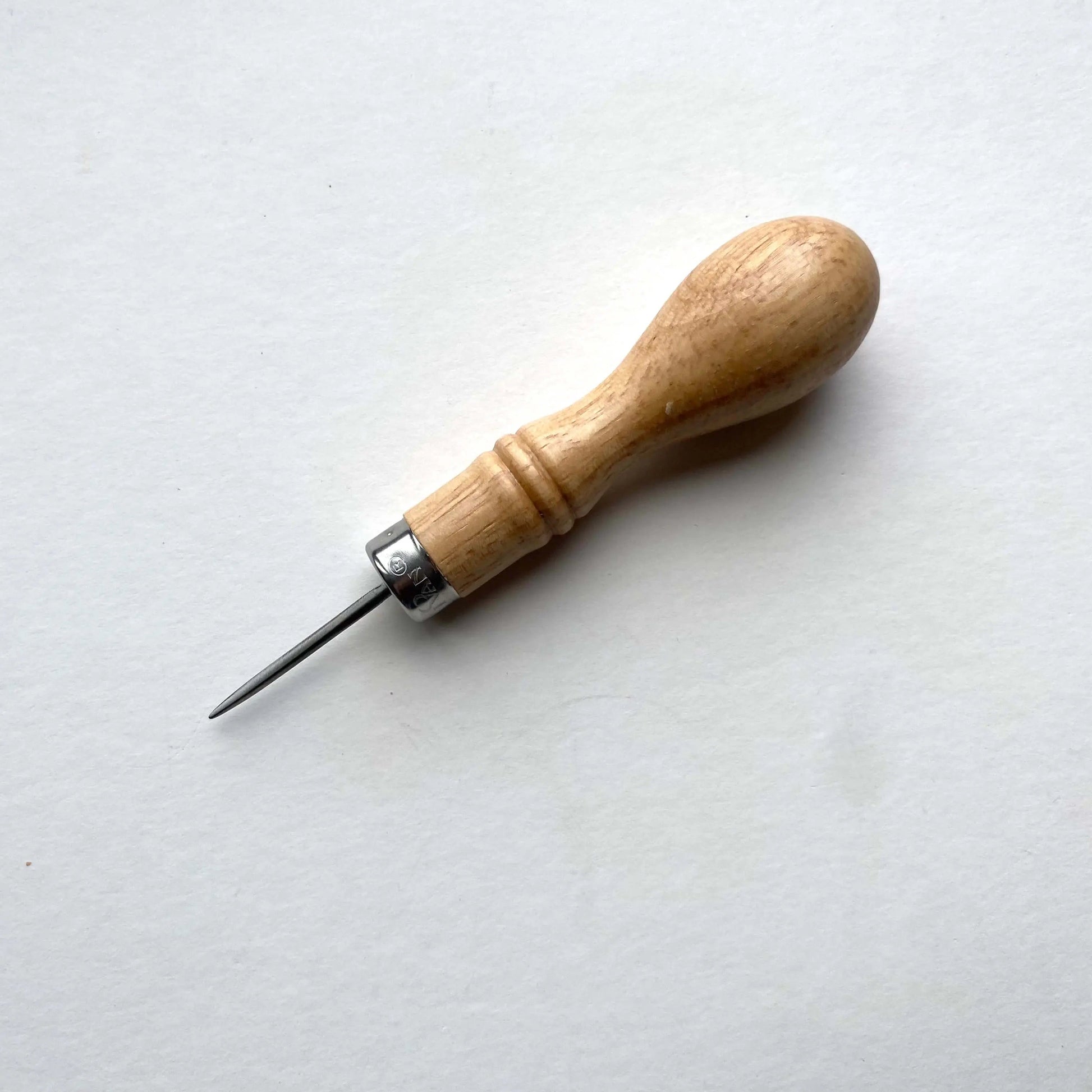 Diamond Leather Stitching Awl - Large Handle British Leather Supplies