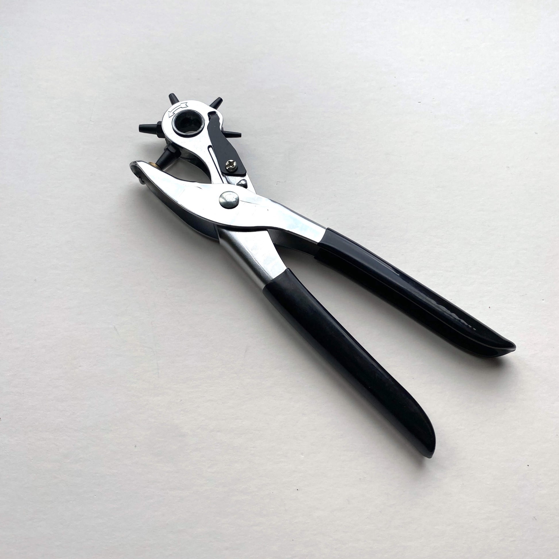 Rotary Leather Hole Punch Tool, Deluxe by Ivan with replacement tubes