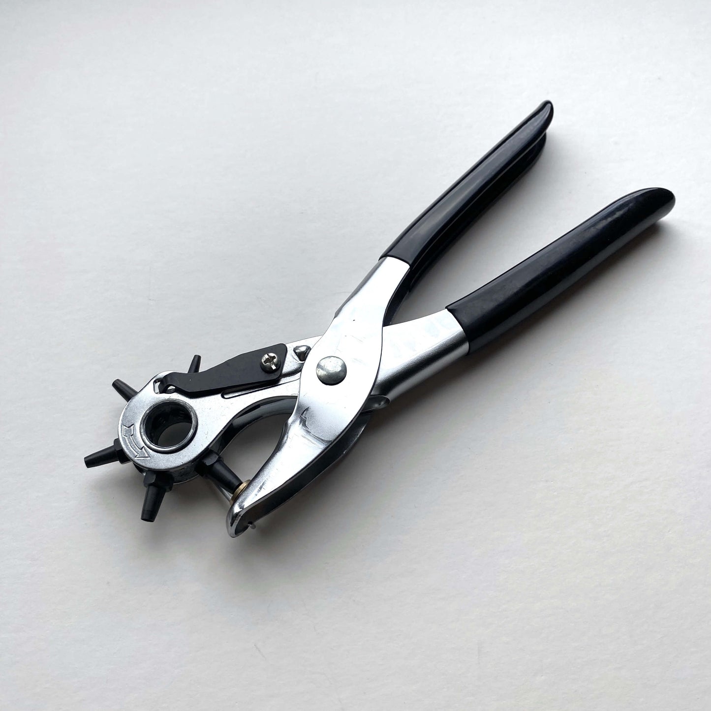 Rotary Leather Hole Punch Tool, Deluxe by Ivan with replacement tubes