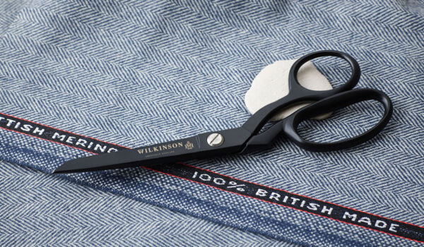 Whiteley 8” Black Fabric Shears