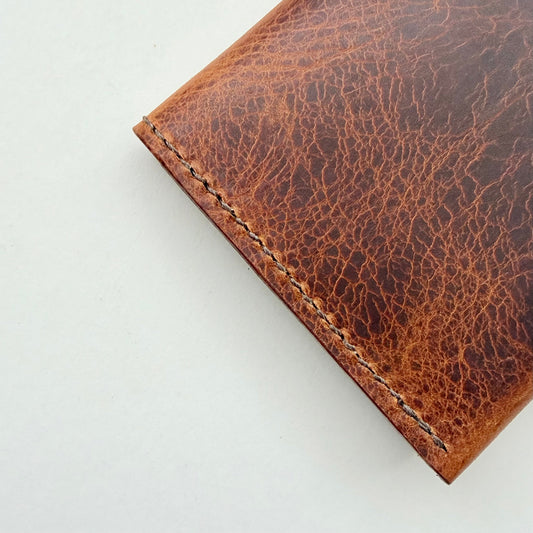 Best Thread for Leather Wallets: A Complete Guide