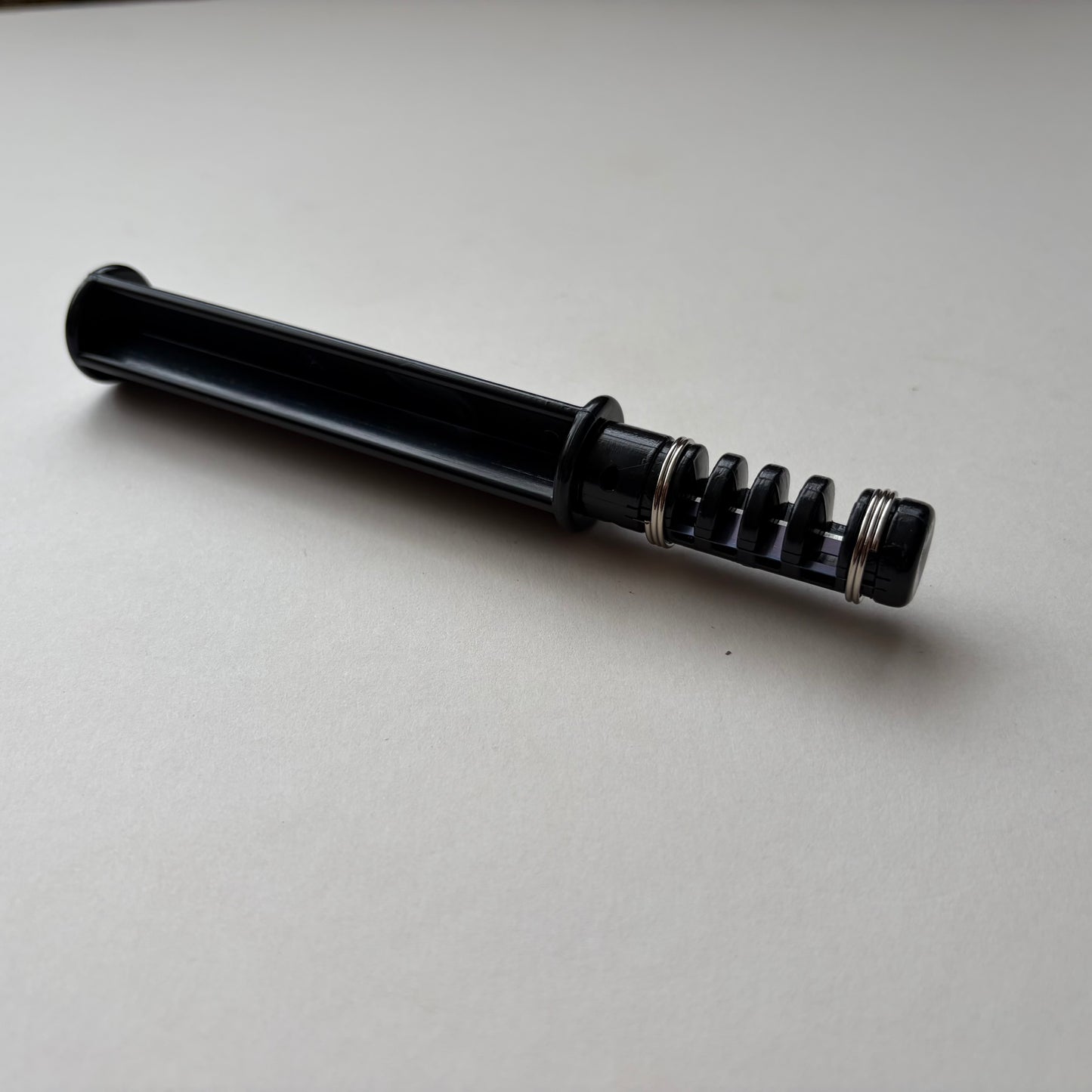 Ivan Leather Lace Maker – Adjustable Leather Lace & Thong Cutter