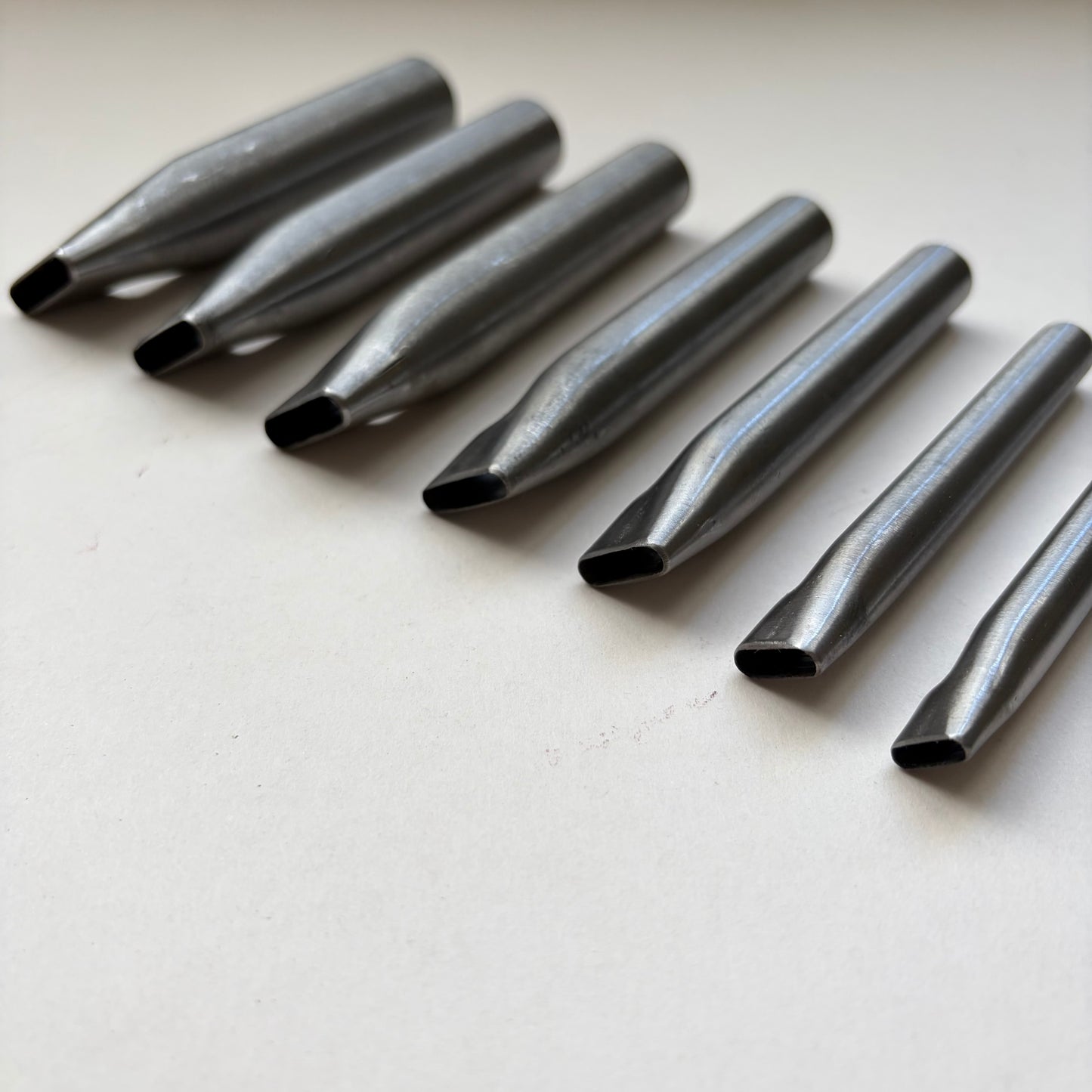 Oblong Leather Slot \ Crew Punch – 10 mm to 25 mm
