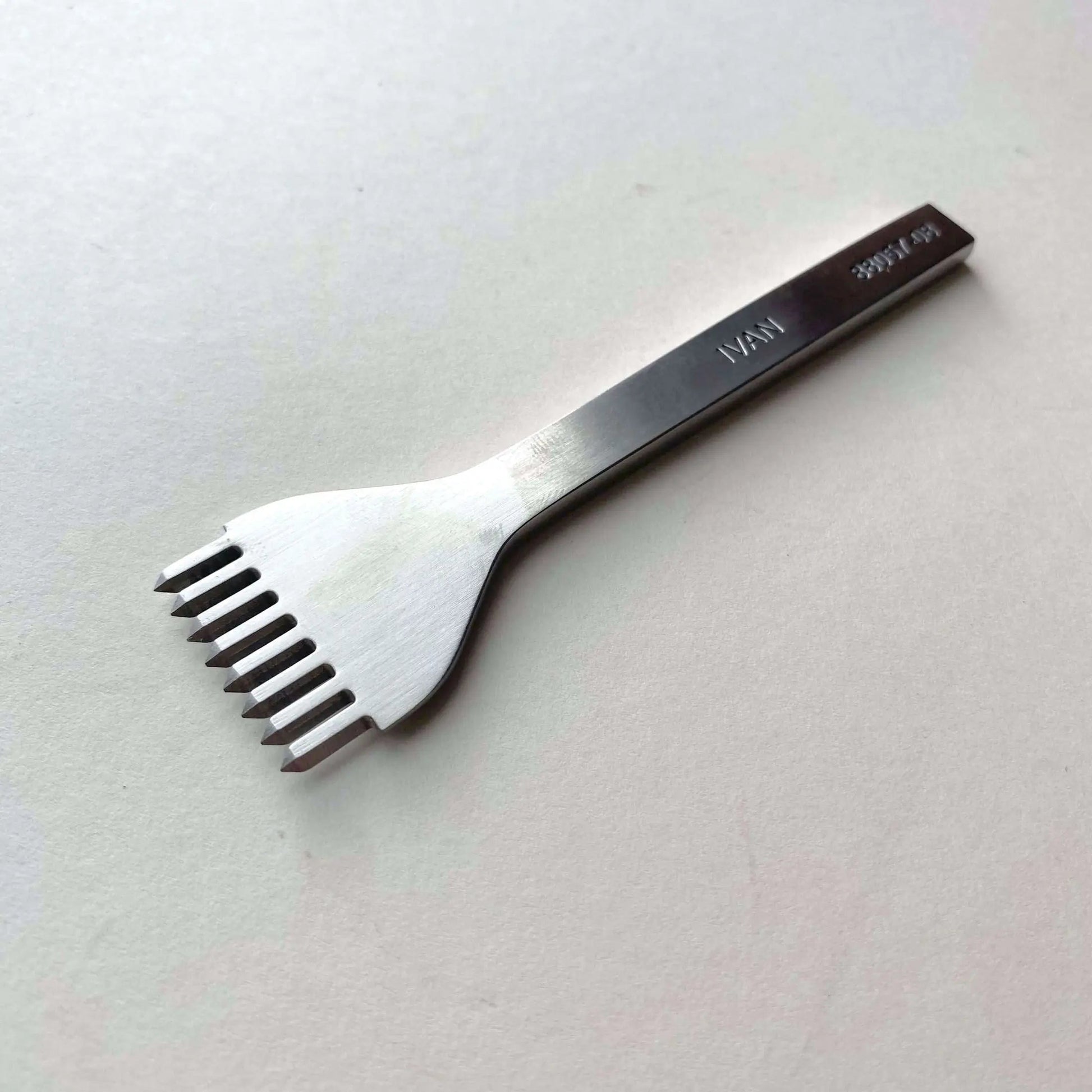 Diamond Leather Stitching Punch (2.5mm, 3mm, or 3.5mm) - British Leather Supplies