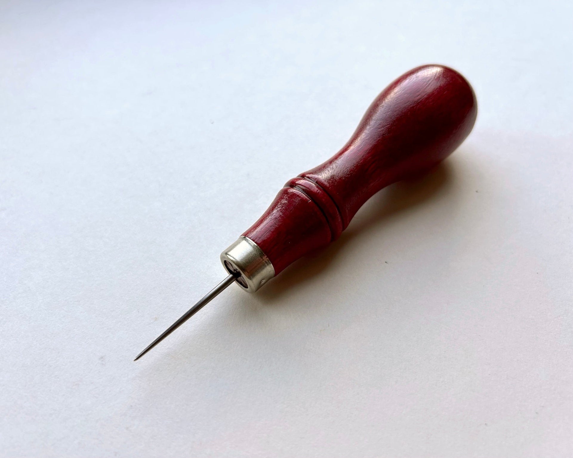 CS Osborne Badminton Awl with sharp pointed blade and redwood handle
