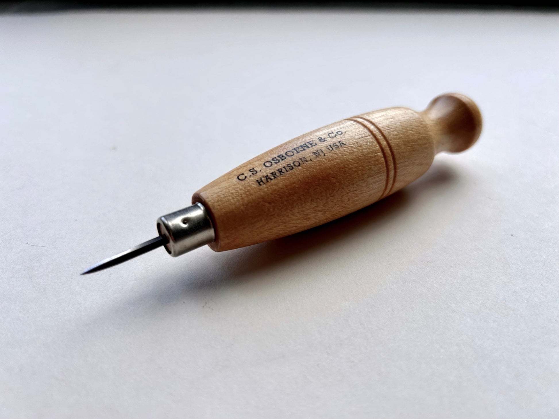 CS Osborne Diamond Blade Stitching Awl for leatherwork with wooden haft