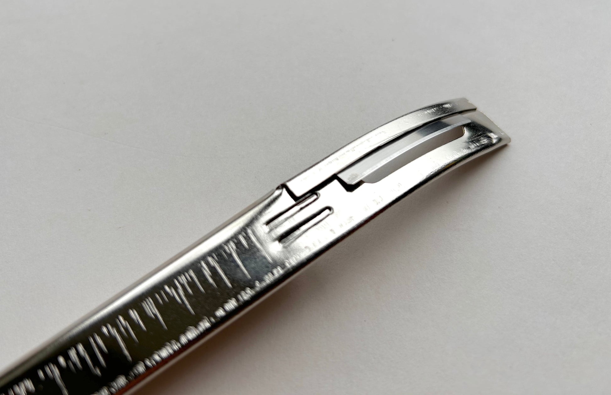 CS Osborne leather skiver tool in stainless steel