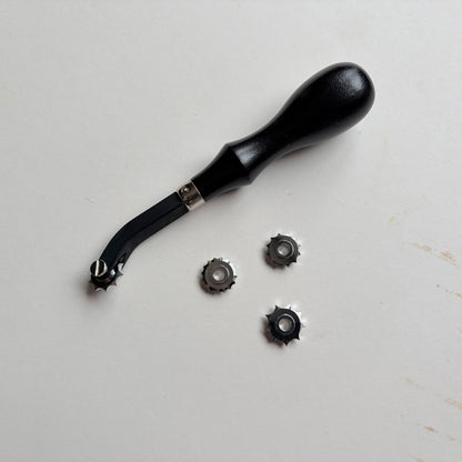 Overstitch Spacing Wheel for Leathercraft – Made in Japan