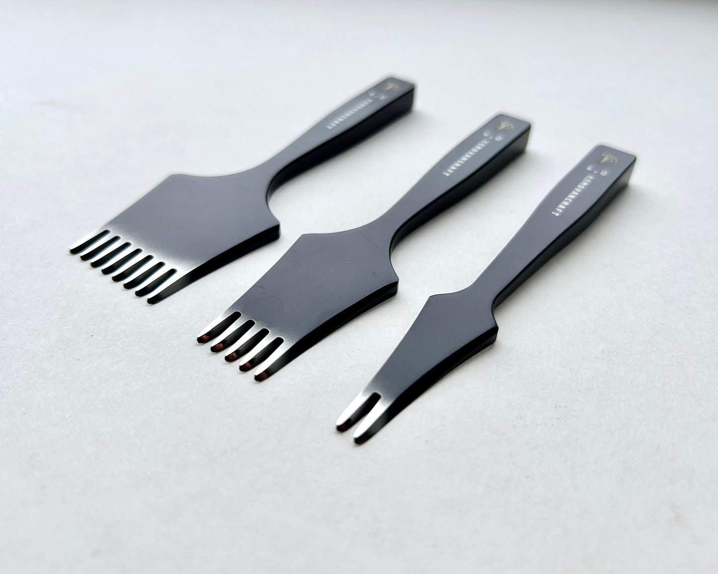 Kemovancraft Japanese Diamond Stitching Chisels – 4.0mm Spacing | 2, 5 & 8 Prong Set