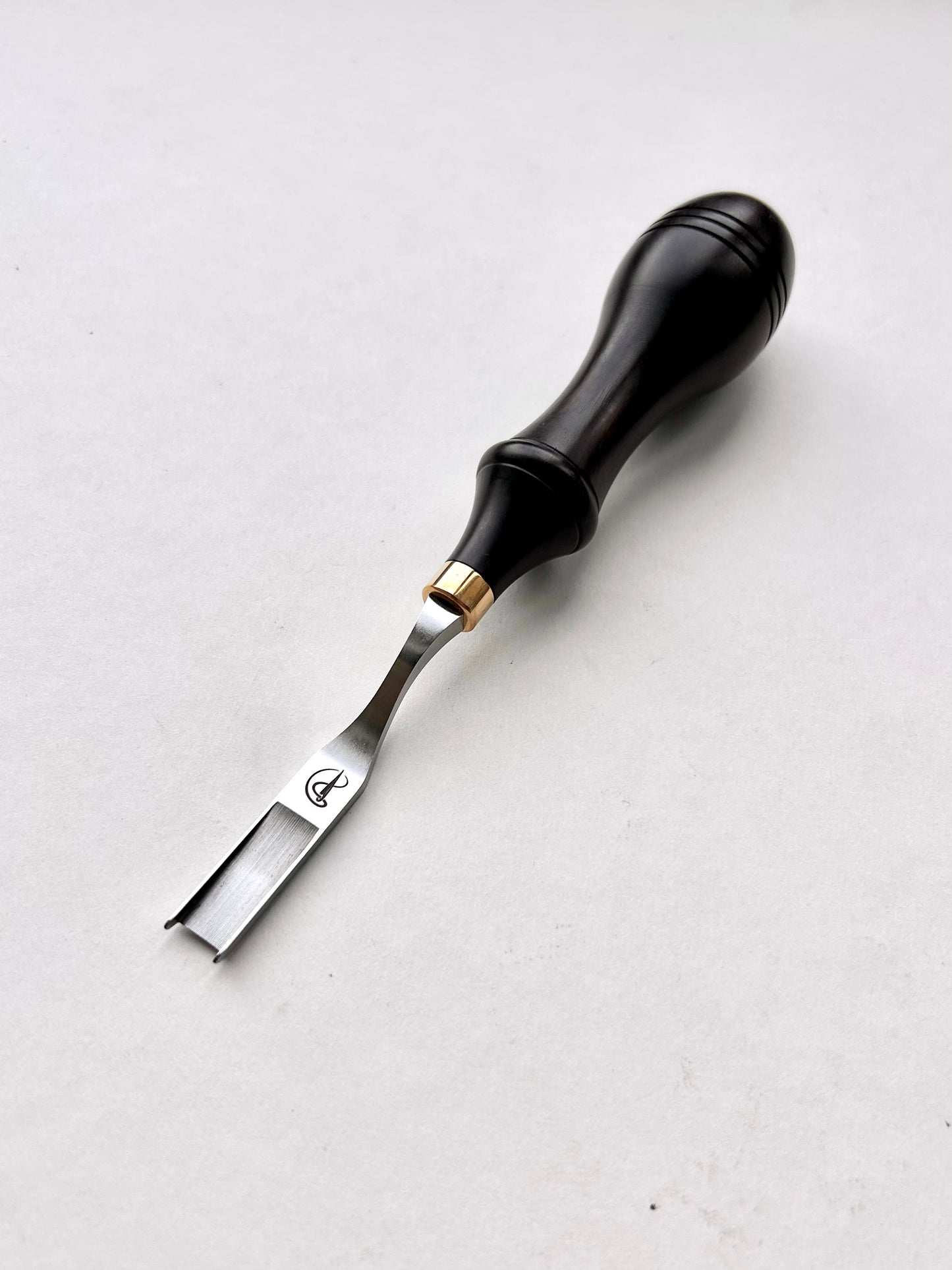 Kemovancraft French Wide Skiver – Ebony Handle | 6mm & 8mm