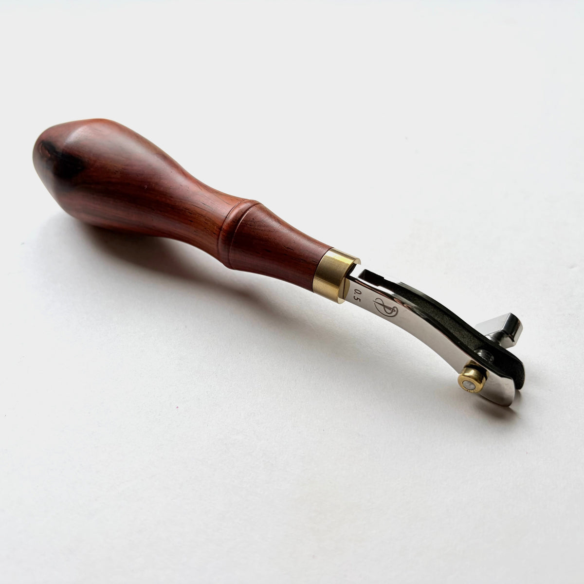 Kemovancraft leather edge creaser tool with solid wood handle