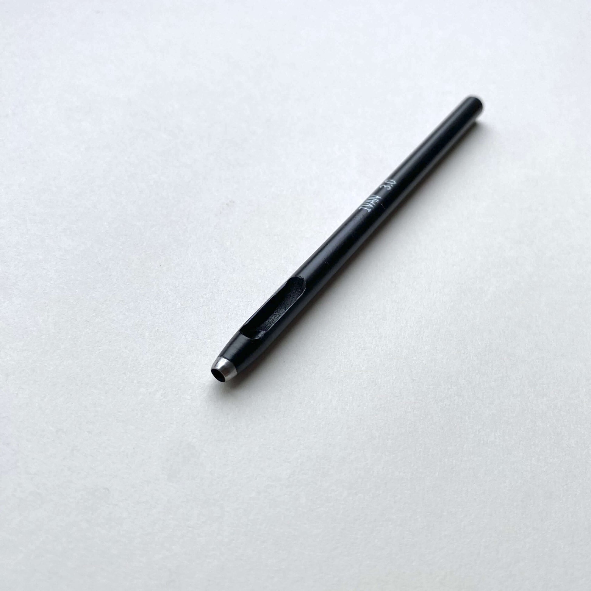 Round drive punch tool by Ivan | British Leather Supplies