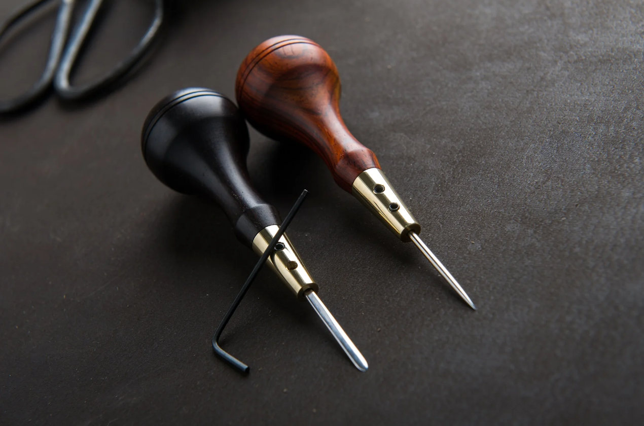 Kemovancraft Scratch Awl – Detachable Blade & Ebony Handle