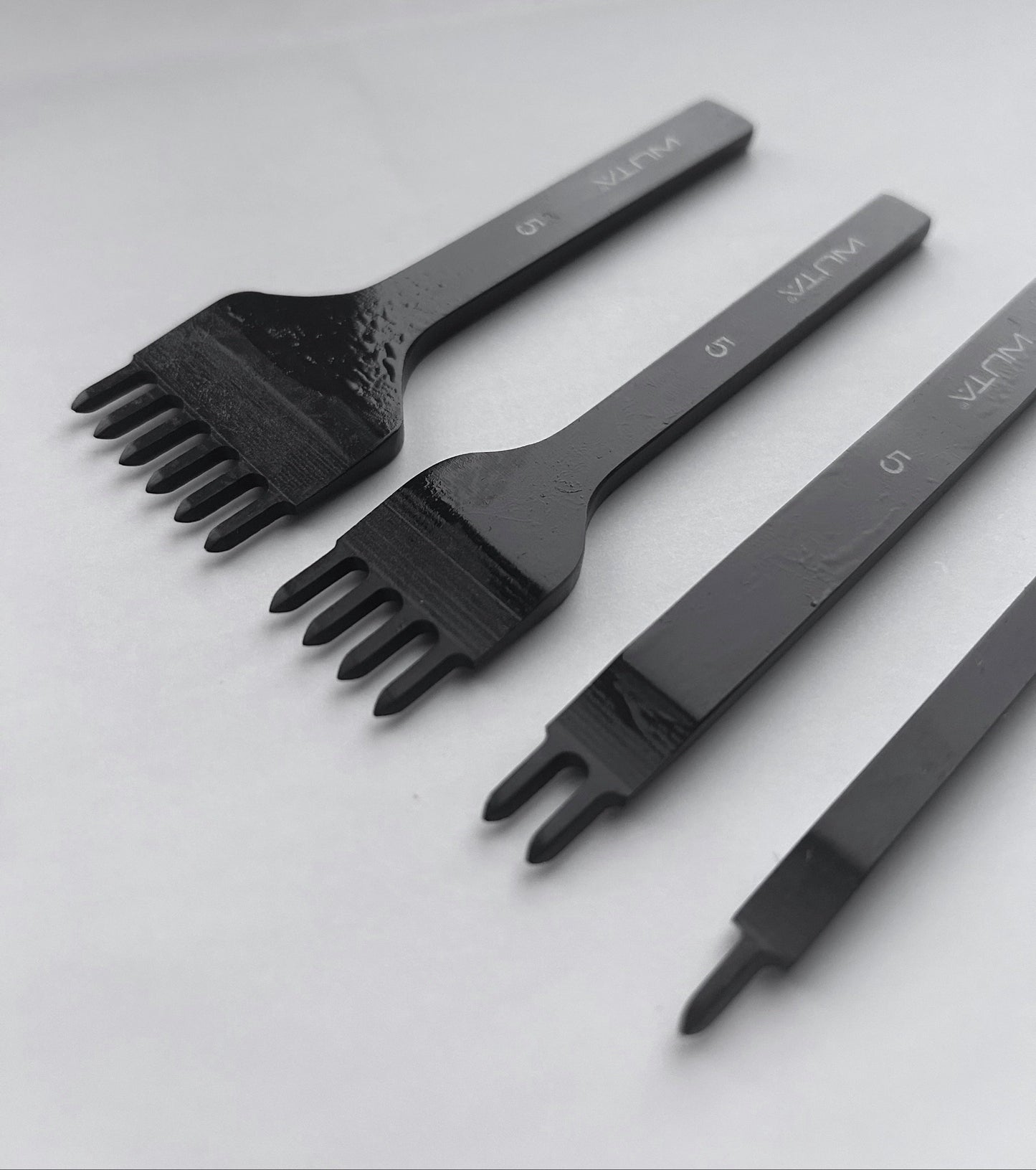 WUTA Leather Stitching Punch Set, Diamond Style 5 mm