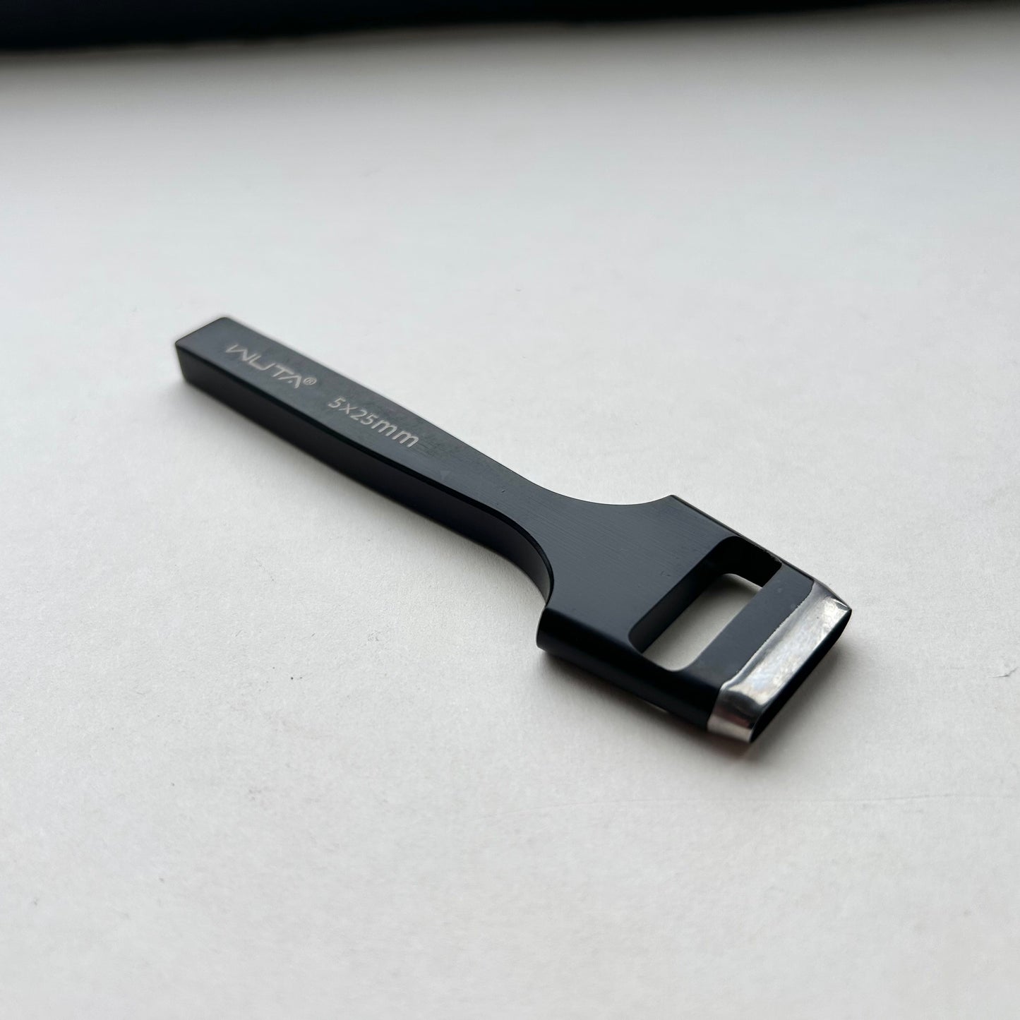 WUTA Oblong Leather Slot Punch 25 mm (1 inch)