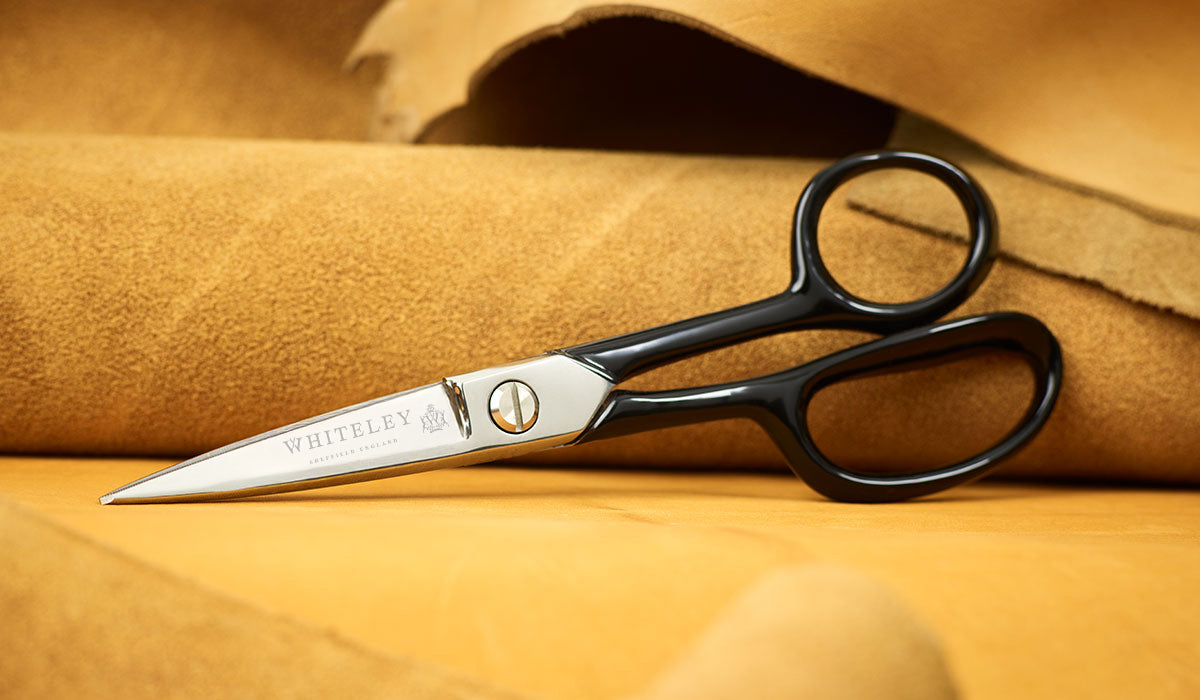 Whiteley 8” Leather Scissors